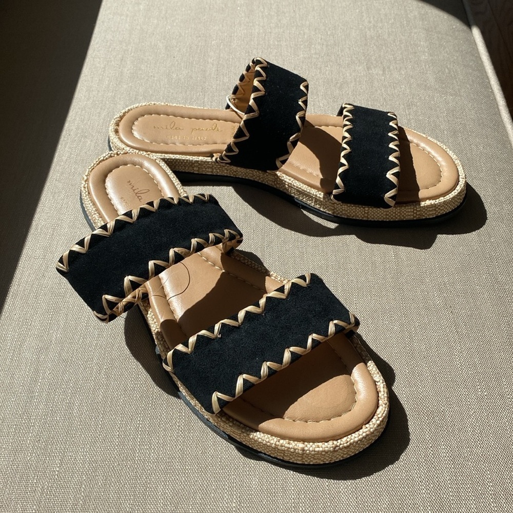 Mila Paoli Black Leather Sandals NEW Size 8
